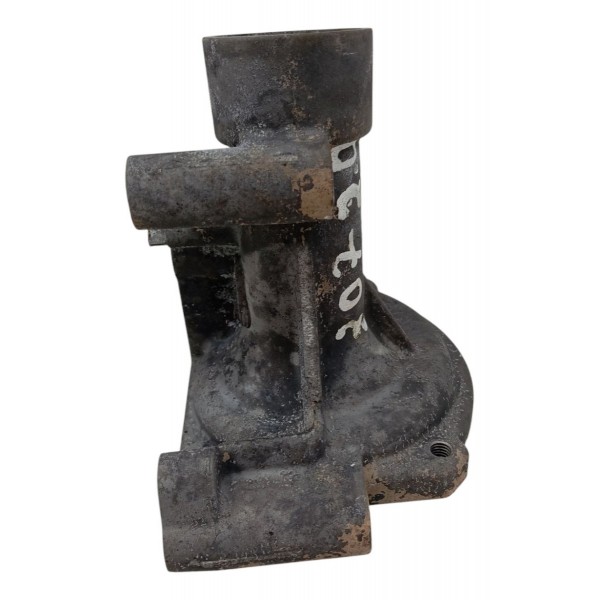 Flange Carcaça Bomba D'água Peugeot 307 2.0 2004 2005 2006 Flange Carcaça Bomba D'água Peugeot 307 2.0 2004 2005 2006