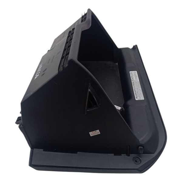 Tampa Porta Luvas Toyota Corolla 2016 2017 2018 2019 Detalhe Tampa Porta Luvas Toyota Corolla 2016 2017 2018 2019 Detalhe