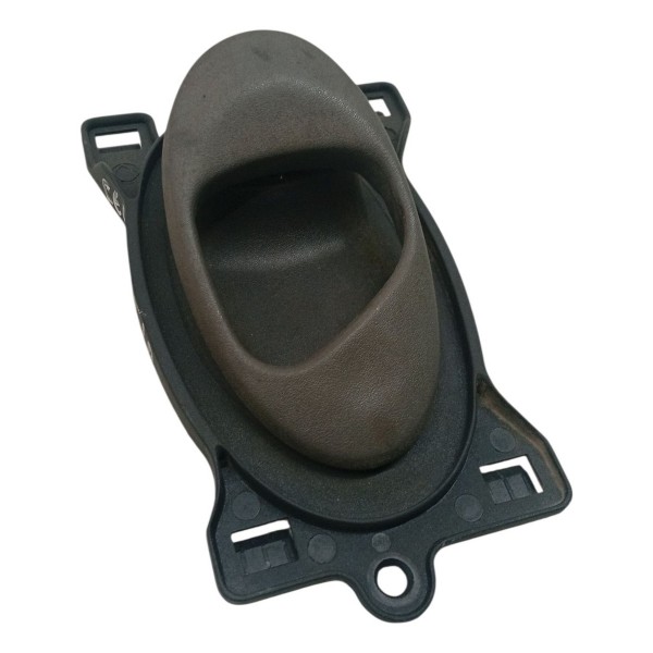 Maçaneta Externa Dianteira Direita Chevrolet Celta 2006 Maçaneta Externa Dianteira Direita Chevrolet Celta 2006