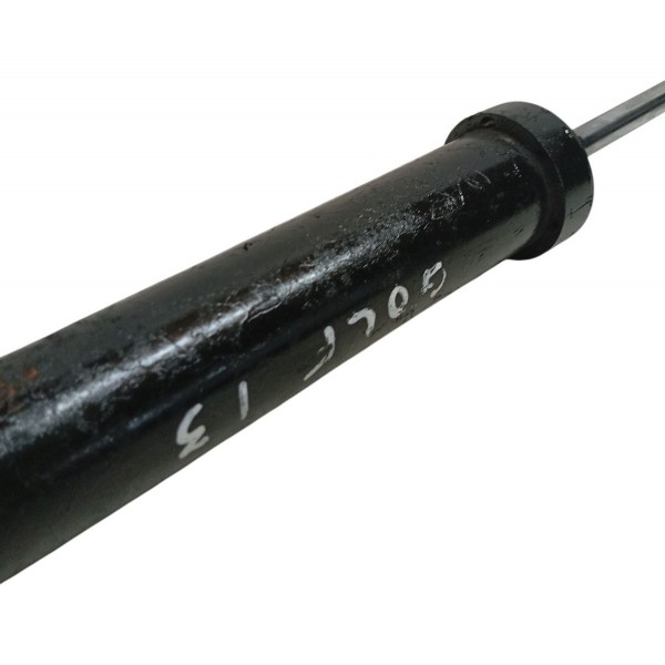 Amortecedor Traseiro Volkswagen Golf 2010 2011 2012 2013 Amortecedor Traseiro Volkswagen Golf 2010 2011 2012 2013