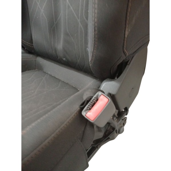 Jogo Banco Tecido Chevrolet Tracker 2017 2018 2019 Jogo Banco Tecido Chevrolet Tracker 2017 2018 2019