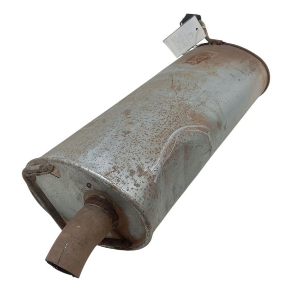 Escapamento Silencioso Volkswagen Gol 1.0 2000 G3 G4 Detalhe Escapamento Silencioso Volkswagen Gol 1.0 2000 G3 G4 Detalhe