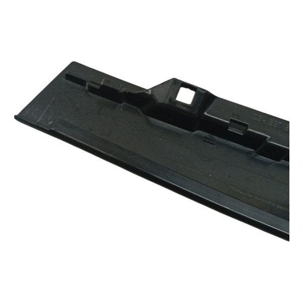 Friso Coluna Porta Dianteira Esquerda Volkswagen Virtus 2019