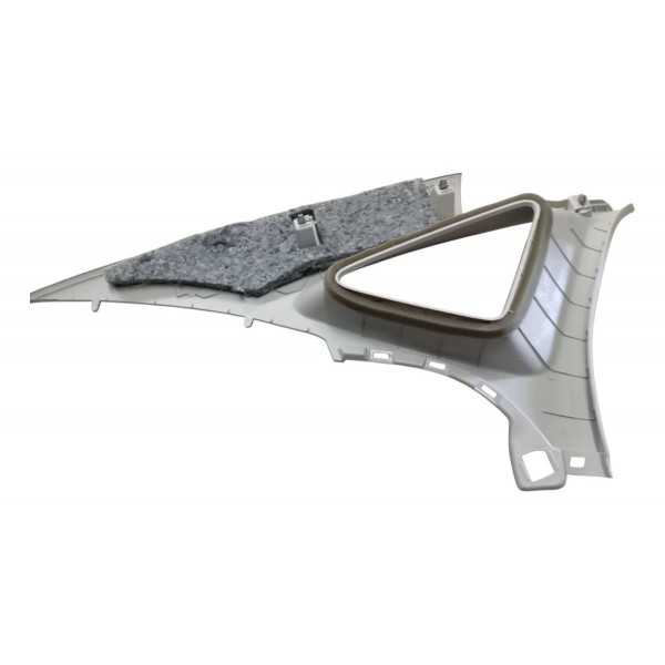 Moldura Coluna Traseira Direita Volkswagen Virtus 2019 Moldura Coluna Traseira Direita Volkswagen Virtus 2019