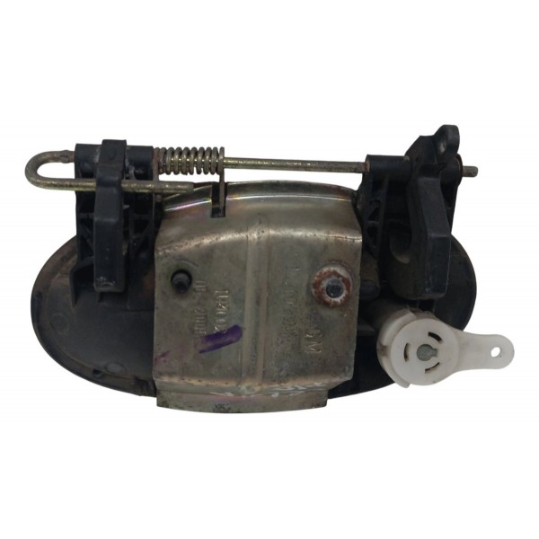 Maçaneta Externa Dianteiro Direito Chevrolet Celta 2006 Maçaneta Externa Dianteiro Direito Chevrolet Celta 2006