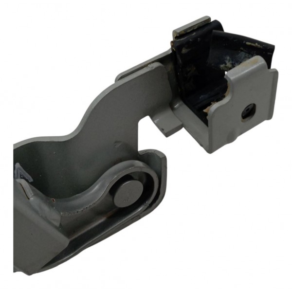 Dobradiça Tampa Traseira Esquerda Volkswagen Virtus 2019 Dobradiça Tampa Traseira Esquerda Volkswagen Virtus 2019