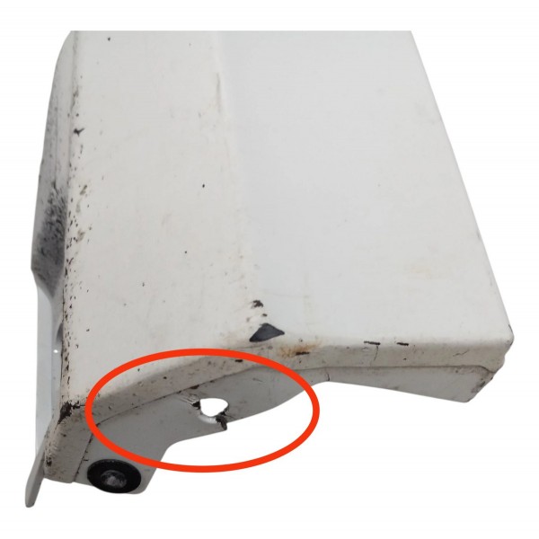 Spoiler Lateral Direito Mercedes Benz C180 2010 2011 Detalhe