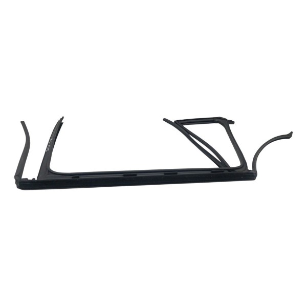 Guarnição Porta Traseira Esquerda Volkswagen Jetta 2010 2011