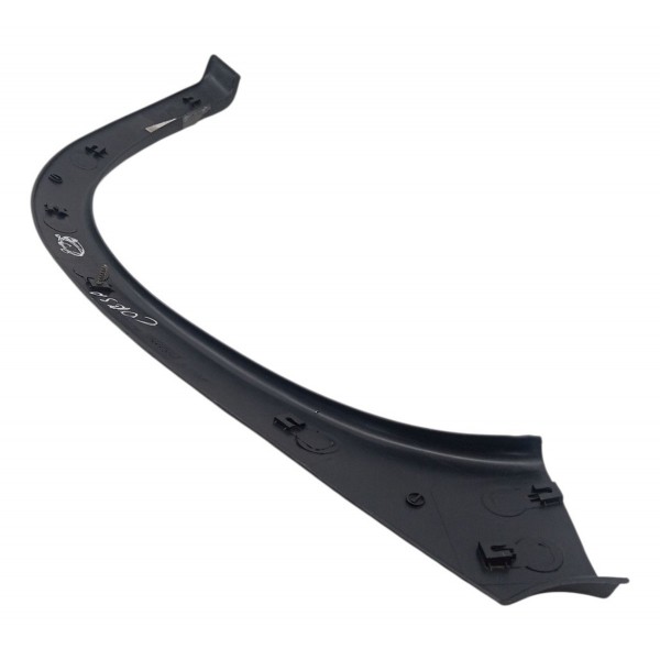 Moldura Paralama Traseira Esquerda Chevrolet Corsa 2001 2002