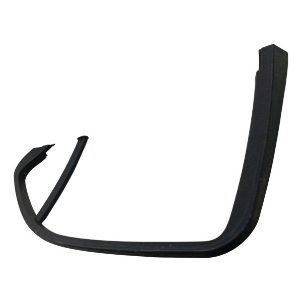 Acabamento Guarnição Traseira Direita Mercedes C180 2011