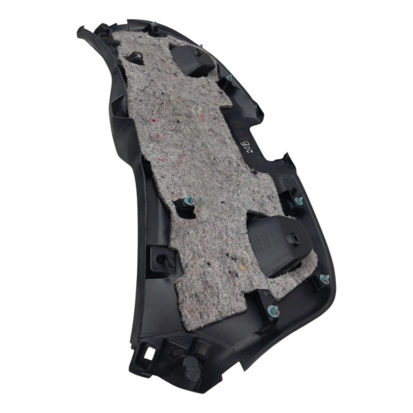 Moldura Tampa Porta Malas Peugeot 208 2014 2015 Detalhe Moldura Tampa Porta Malas Peugeot 208 2014 2015 Detalhe