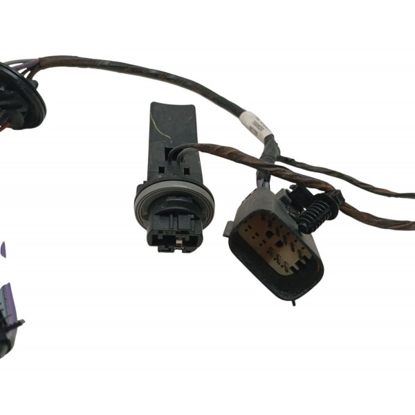 Chicote Farol Direito Chevrolet Tracker 2024 Chicote Farol Direito Chevrolet Tracker 2024