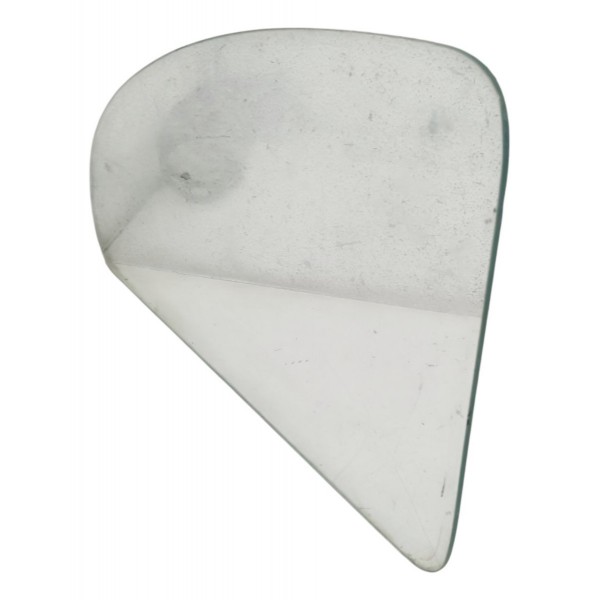 Vidro Lateral Traseiro Volkswagen Fusca 1996 1997 1998 1999 Vidro Lateral Traseiro Volkswagen Fusca 1996 1997 1998 1999