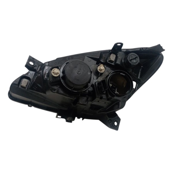 Farol Dinteiro Direito Citroen C5 2.0 2004 2005 2006 Detalhe Farol Dinteiro Direito Citroen C5 2.0 2004 2005 2006 Detalhe