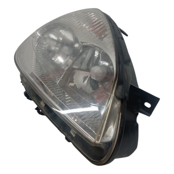 Farol Dinteiro Direito Citroen C5 2.0 2004 2005 2006 Detalhe Farol Dinteiro Direito Citroen C5 2.0 2004 2005 2006 Detalhe