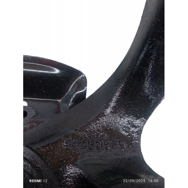 Montante Manga Eixo Dianteiro Esquerdo Chevrolet Celta 2005