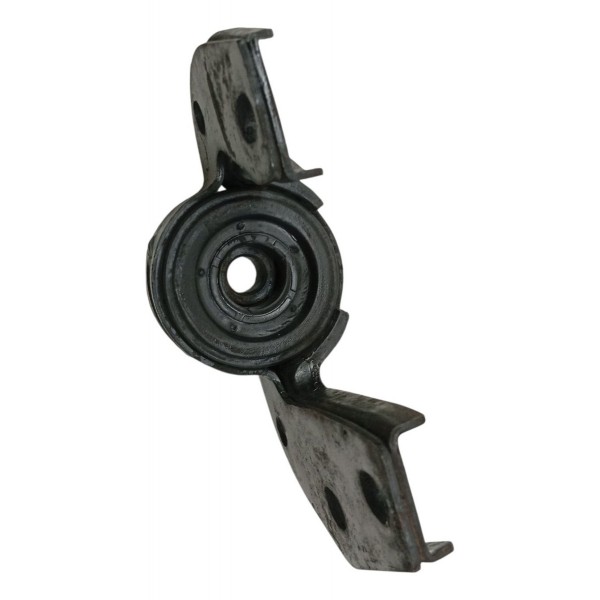 Coxim Suporte Barra Tensora Dianteira Direita Gm Corsa 2006 Coxim Suporte Barra Tensora Dianteira Direita Gm Corsa 2006