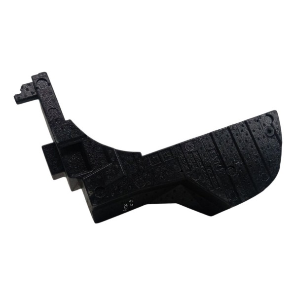 Isopor Porta Malas Direito Mitsubishi Airtrek 2006 Detalhe Isopor Porta Malas Direito Mitsubishi Airtrek 2006 Detalhe