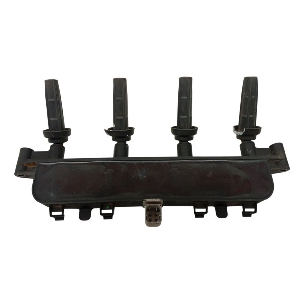 Bobina Ignição Peugeot 206 207 1.4 2006 2007 2008 Detalhe Bobina Ignição Peugeot 206 207 1.4 2006 2007 2008 Detalhe