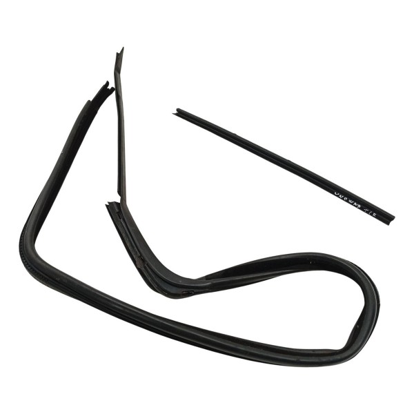 Kit Pestana Canaleta Traseira Esquerda Fiat Uno Way 1.0 2011 Kit Pestana Canaleta Traseira Esquerda Fiat Uno Way 1.0 2011