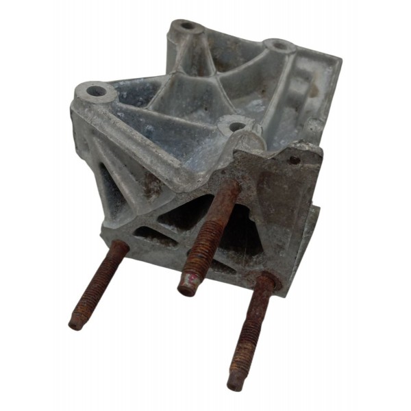 Suporte Cavalete Bomba Agua Peugeot 206 1.4 2003 2004 2005 Suporte Cavalete Bomba Agua Peugeot 206 1.4 2003 2004 2005