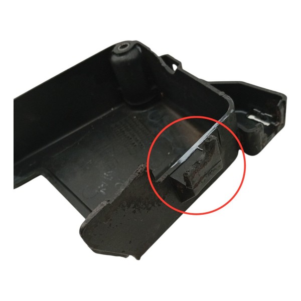 Moldura Capa Correia Dentada Fiat Uno 1.0 2011 2012 Detalhe