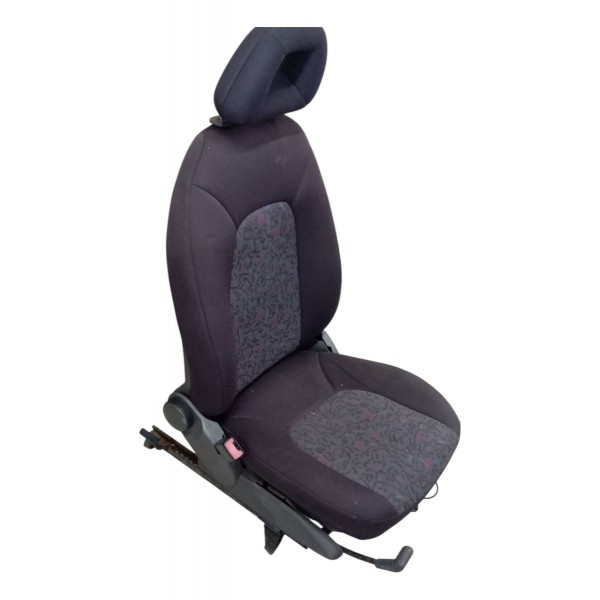 Banco Dianteiro Esquerdo Mercdes Benz A160 2008 2009 Detalhe Banco Dianteiro Esquerdo Mercdes Benz A160 2008 2009 Detalhe