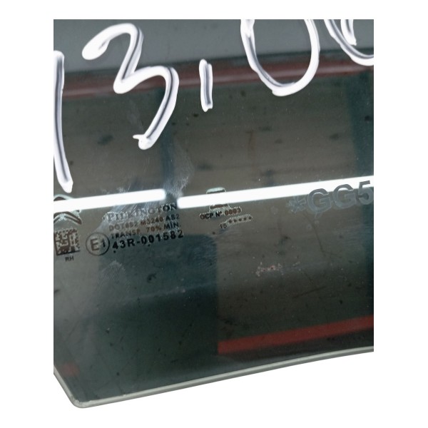 Vidro Porta Dianteiro Direito Citroen C4 Lounge 2014 2015 Vidro Porta Dianteiro Direito Citroen C4 Lounge 2014 2015