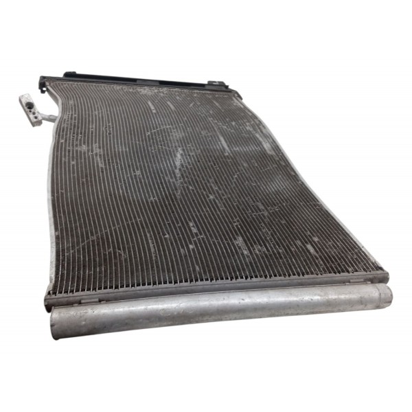 Radiador Ar Condicionado Mercedes Benz C180 2010 Detalhe Radiador Ar Condicionado Mercedes Benz C180 2010 Detalhe