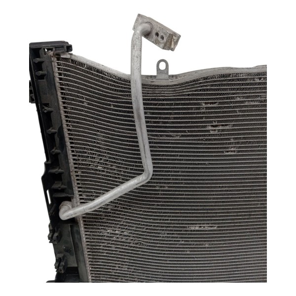 Radiador Ar Condicionado Mercedes Benz C180 2010 Detalhe Radiador Ar Condicionado Mercedes Benz C180 2010 Detalhe