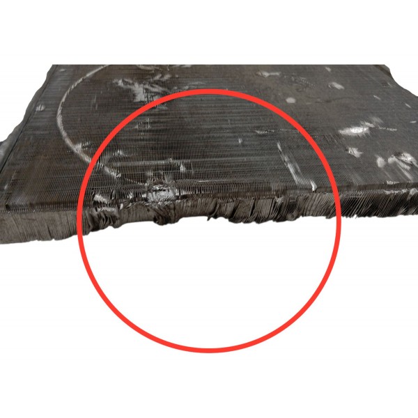 Radiador Água Motor  Renault Clio 1.0 2004 2005 2006 Detalhe Radiador Água Motor  Renault Clio 1.0 2004 2005 2006 Detalhe