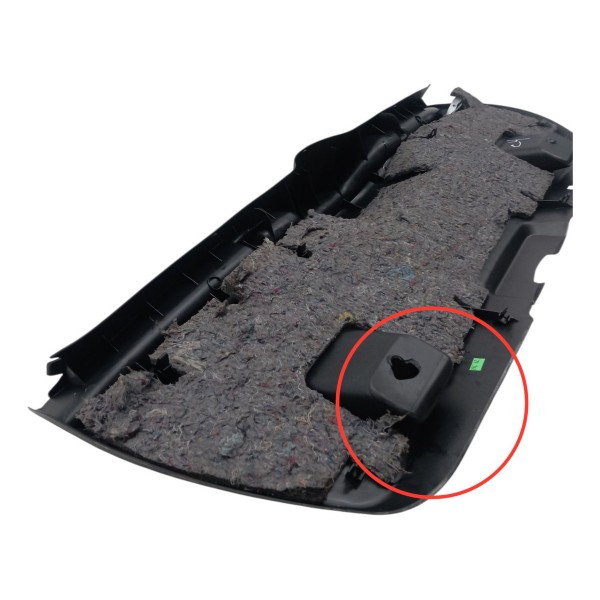 Tampão Bagagito Porta Malas Citroen C4 1.6 2012 2013 Detalhe Tampão Bagagito Porta Malas Citroen C4 1.6 2012 2013 Detalhe