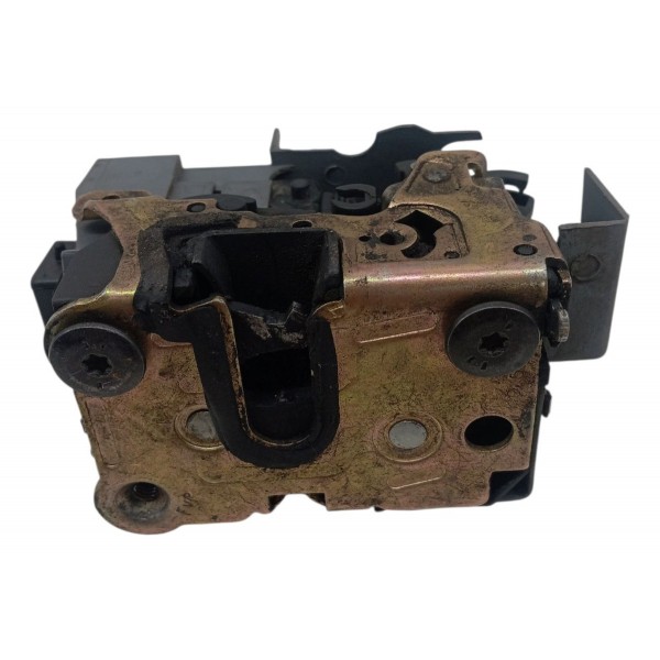 Fechadura Porta Traseira Direita Renault Clio 1.0 2002 Fechadura Porta Traseira Direita Renault Clio 1.0 2002