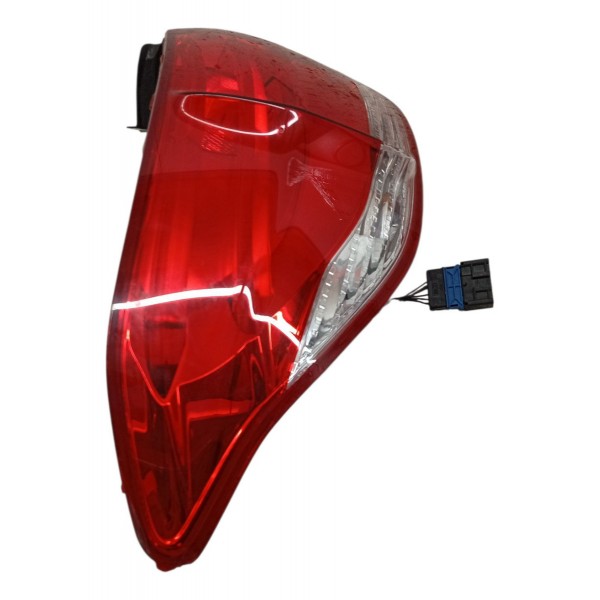 Lanterna Traseira Esquerda Citroen C4 Lounge 2015 Detalhe Lanterna Traseira Esquerda Citroen C4 Lounge 2015 Detalhe