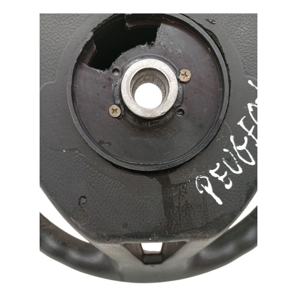 Volante Direção Peugeot 207 Passion 1.4 2009 2010 Detalhe Volante Direção Peugeot 207 Passion 1.4 2009 2010 Detalhe