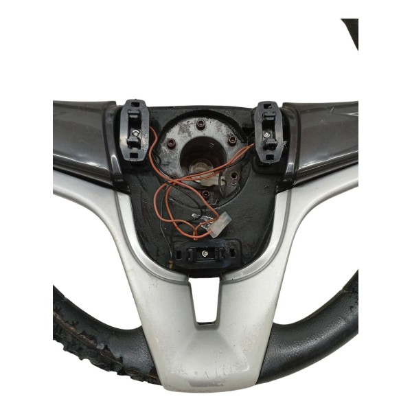 Volante Direção Peugeot 207 Passion 1.4 2009 2010 Detalhe Volante Direção Peugeot 207 Passion 1.4 2009 2010 Detalhe