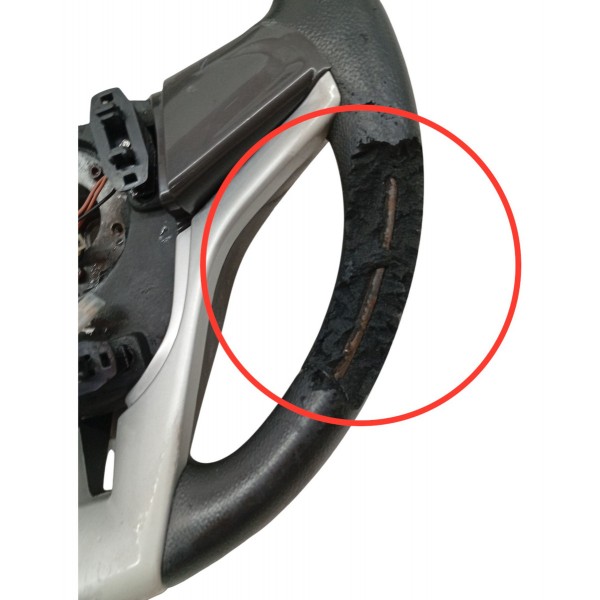 Volante Direção Peugeot 207 Passion 1.4 2009 2010 Detalhe Volante Direção Peugeot 207 Passion 1.4 2009 2010 Detalhe