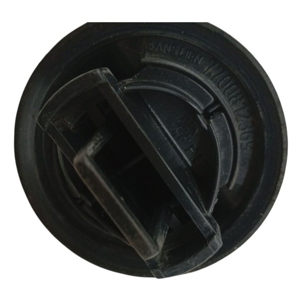 Tampa Tanque Combustível Renault Sandero 2015 Tampa Tanque Combustível Renault Sandero 2015