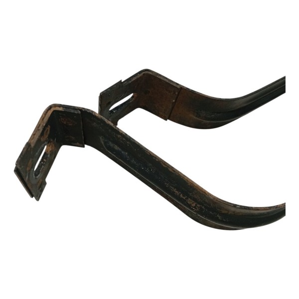 Par Alça Suporte Tanque Combustivel Chevrolet Celta 1.0 2009 Par Alça Suporte Tanque Combustivel Chevrolet Celta 1.0 2009