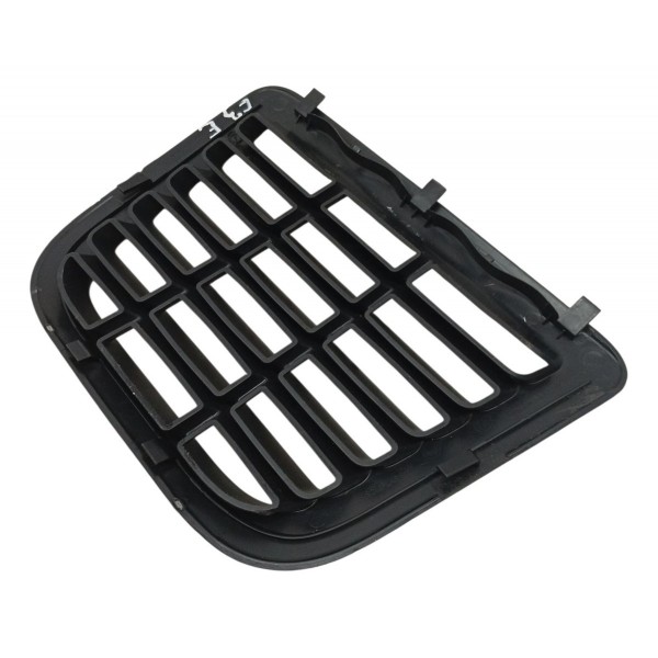 Moldura Esquerda Difusor Ar Porta Malas Citroen C3 2017 2018 Moldura Esquerda Difusor Ar Porta Malas Citroen C3 2017 2018