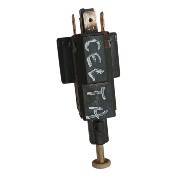 Atuador Sensor Luz Freio Chevrolet Celta 1.0 2008 2009 2010 Atuador Sensor Luz Freio Chevrolet Celta 1.0 2008 2009 2010