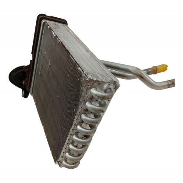 Radiador Ar Quente Chevrolet Celta 1.0 2008 2009 2010 2011 Radiador Ar Quente Chevrolet Celta 1.0 2008 2009 2010 2011