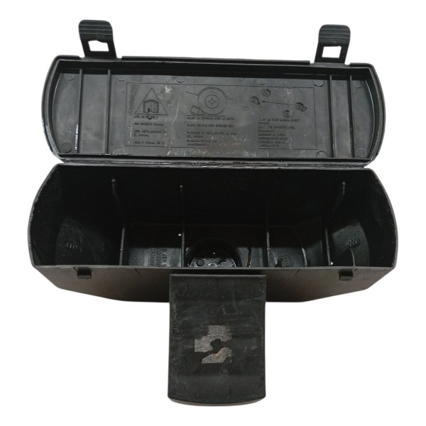 Suporte Macaco Estepe Peugeot 206 207 2011 2012 Detalhe Suporte Macaco Estepe Peugeot 206 207 2011 2012 Detalhe