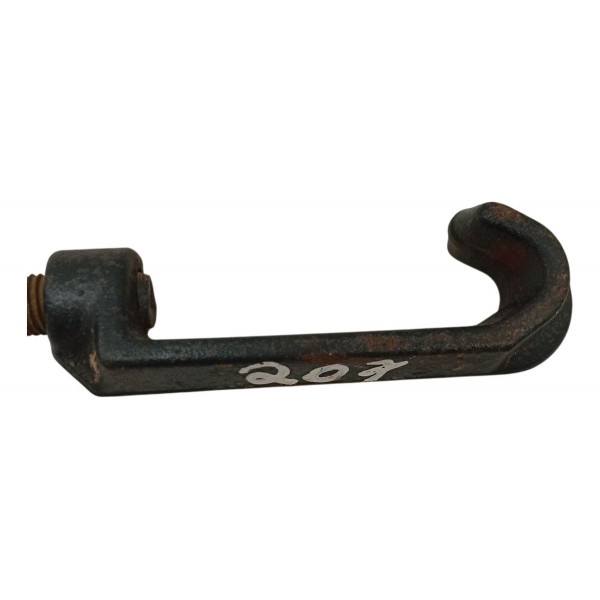 Parafuso Suporte Estepe Peugeot 206 1.4 2006 2007 2008 Parafuso Suporte Estepe Peugeot 206 1.4 2006 2007 2008