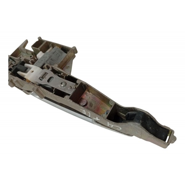 Maçaneta Externa Traseira Esquerda Citroen C4 2014 2015 Maçaneta Externa Traseira Esquerda Citroen C4 2014 2015