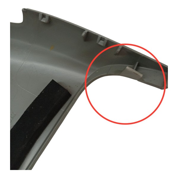 Moldura Superiro Coluna Direção Renault Twingo 2015 Detalhe Moldura Superiro Coluna Direção Renault Twingo 2015 Detalhe