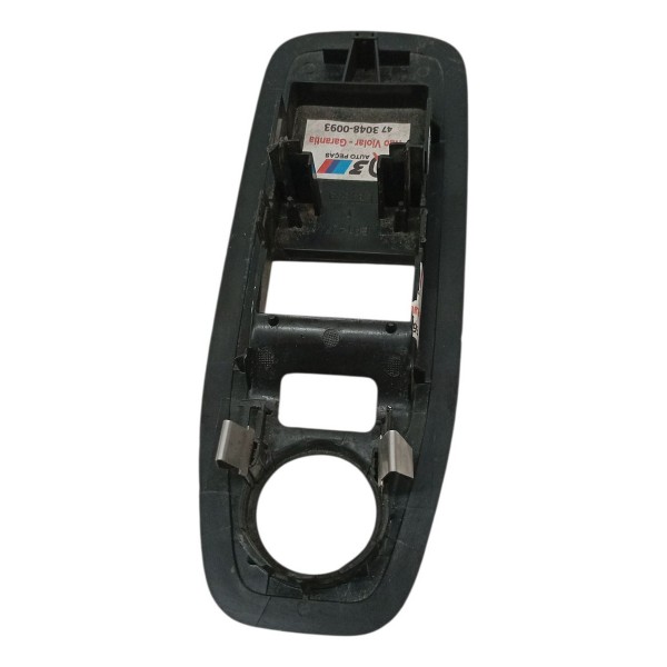 Moldura Botão Vidro Dianteiro Esquerdo Citroen C3 2016 2017