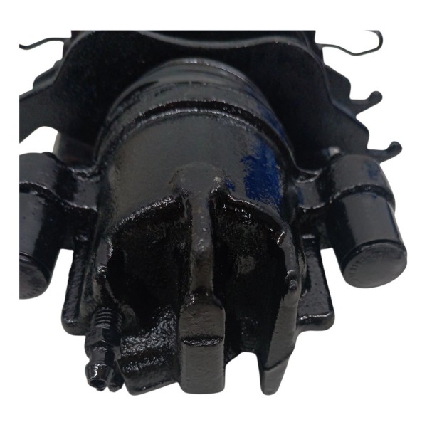 Pinça Freio Dianteiro Direito Ford Focus Sedan 2.0 2003 2004 Pinça Freio Dianteiro Direito Ford Focus Sedan 2.0 2003 2004