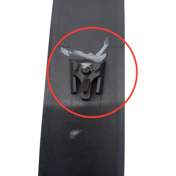 Friso Porta Traseira Direita Peugeot 206 2014 2015 Detalhe Friso Porta Traseira Direita Peugeot 206 2014 2015 Detalhe