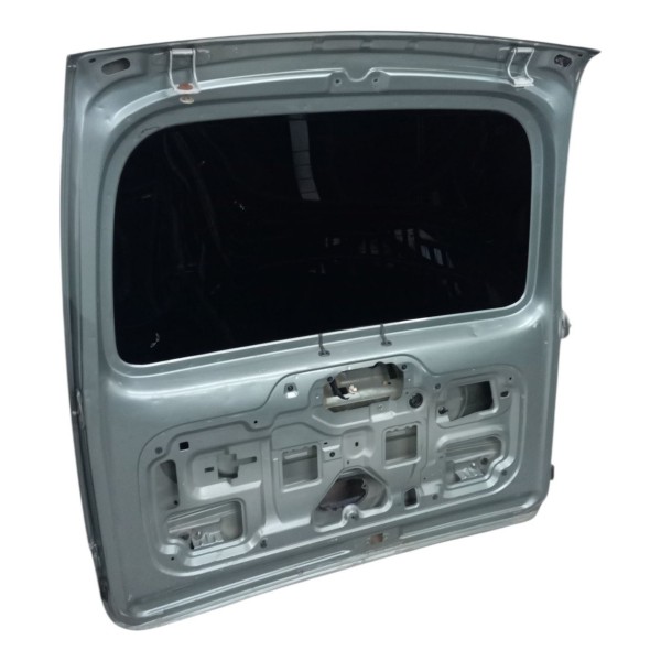 Tampa Traseira Renault Kangoo Expression Verde 2003 Detalhe Tampa Traseira Renault Kangoo Expression Verde 2003 Detalhe